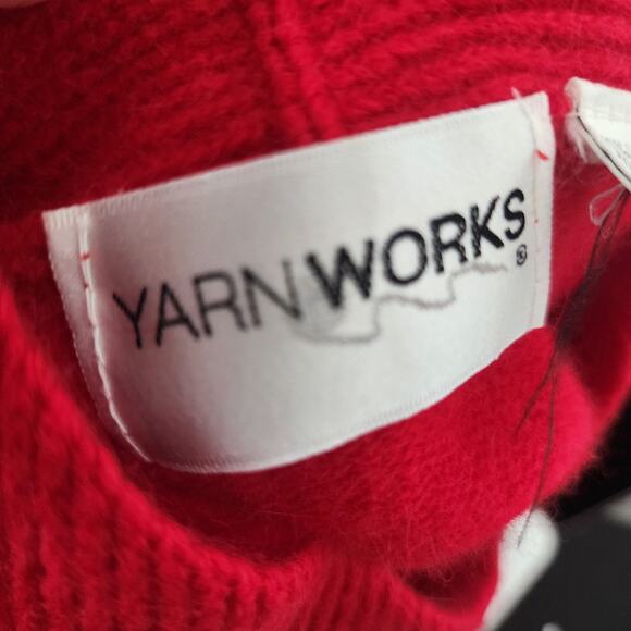 Vintage Yarn Works Red Lambswool Angora Rabbit hair Size M? Valentines Christmas - Picture 3 of 9